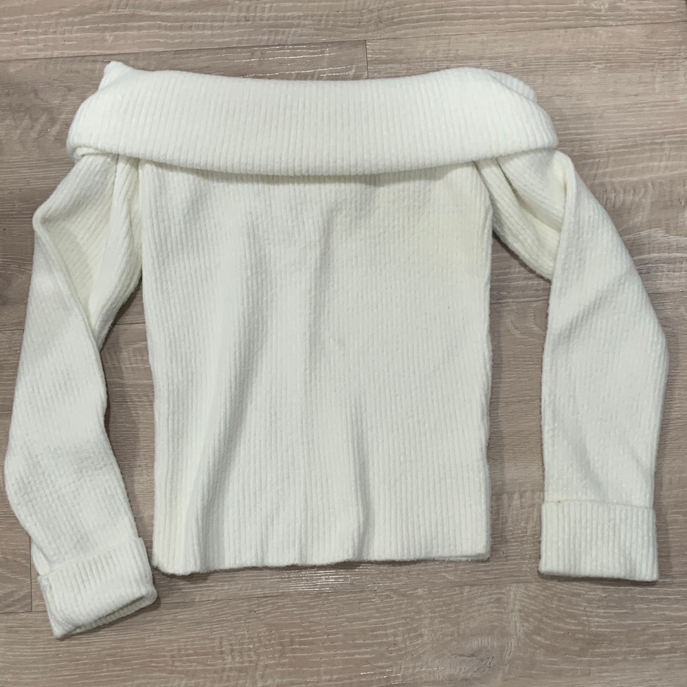 Marled Off-Shoulder Cream Sweater